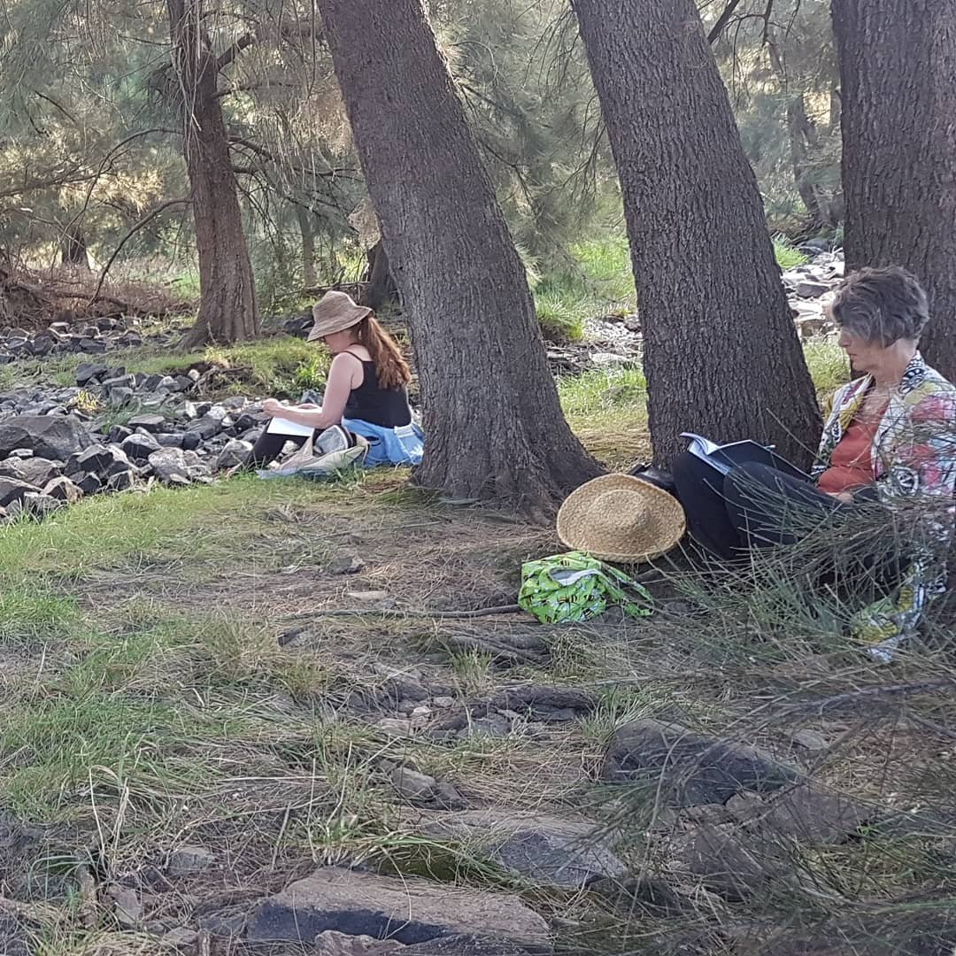 Walking meditation along Tuggeranong Creek, Urambi © Martin Drury